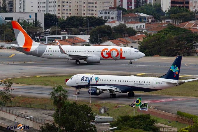 aviacao-aviao-gol-e-azul-aeroporto-02