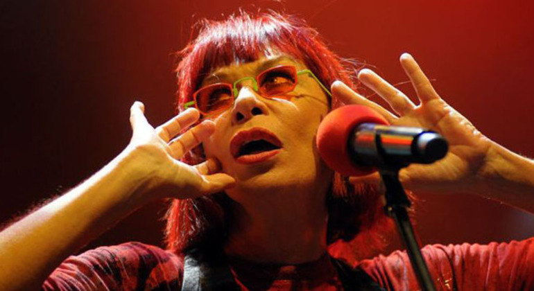 Cantor(a) que passou mal: Rita Lee