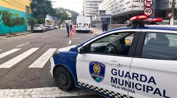 viatura-da-guarda-municipal-de-vila-velha-em-rua-da-cidade-294057-article