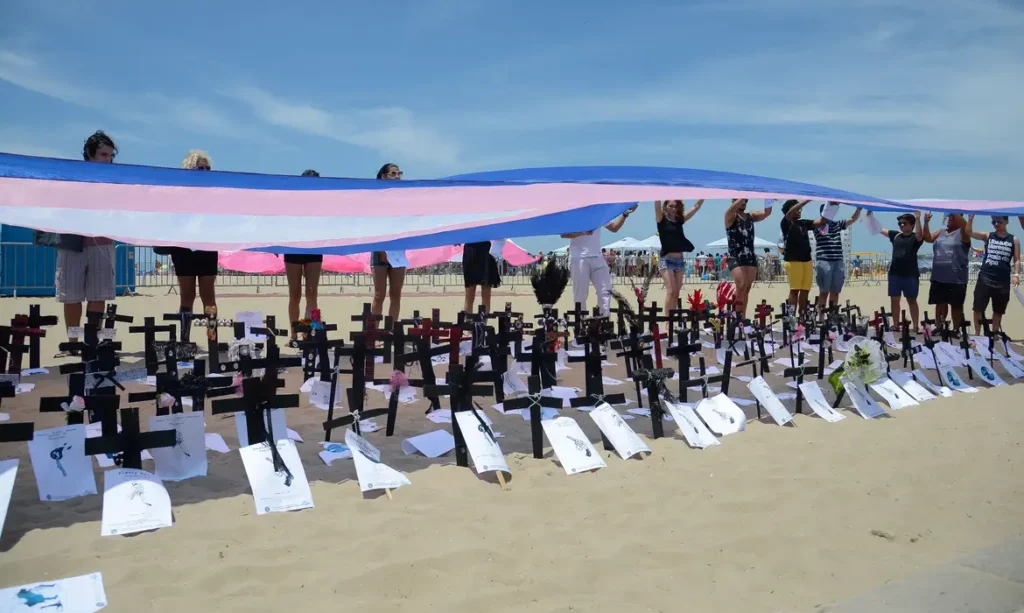 1063414-edit_04012-1