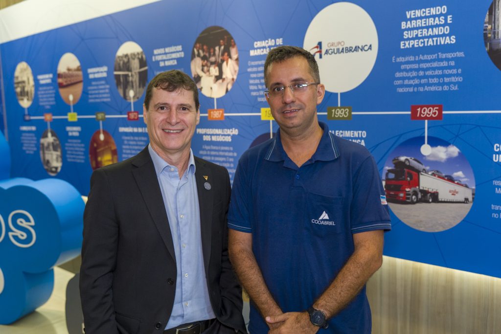 Alecsandro Casassi, presidente do Ibef-ES_ e Samuel Fontes, da Cooabriel