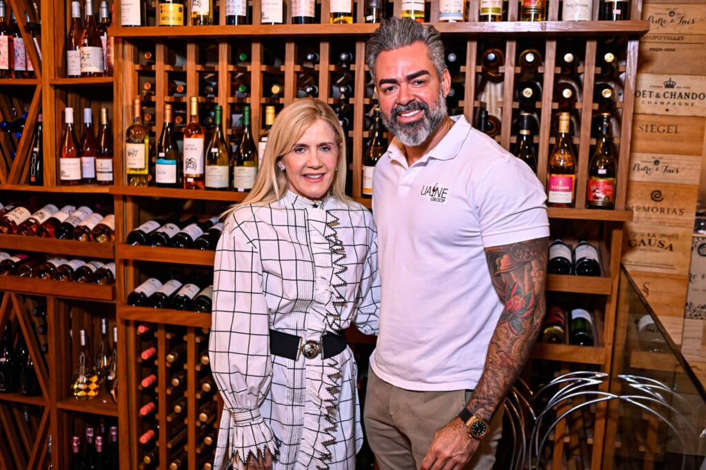 Cecilia-Zon-e-Leonardo-Freitas-CEO-do-grupo-UANI-scaled