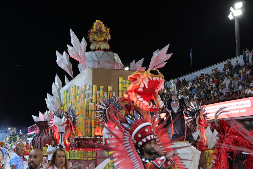 Desfile Novo Império - Carnaval de Vitória 2026 - Foto Kias Ramos (36)