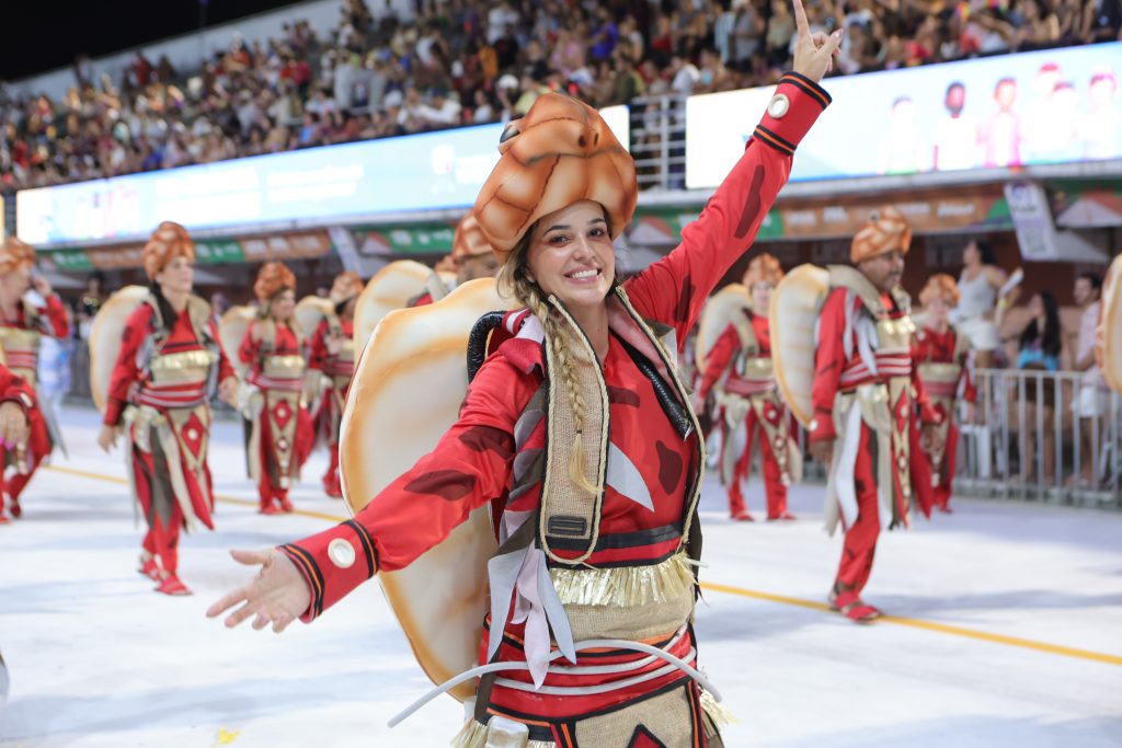 Desfile Novo Império - Carnaval de Vitória 2026 - Foto Kias Ramos (40)