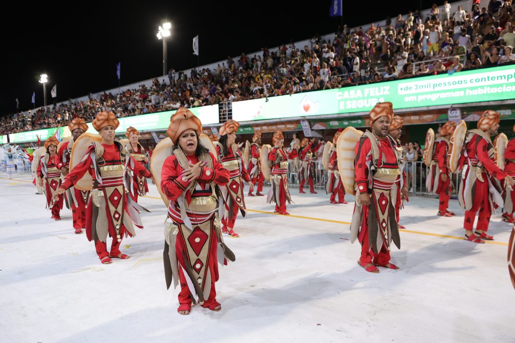 Desfile Novo Império - Carnaval de Vitória 2026 - Foto Kias Ramos (41)