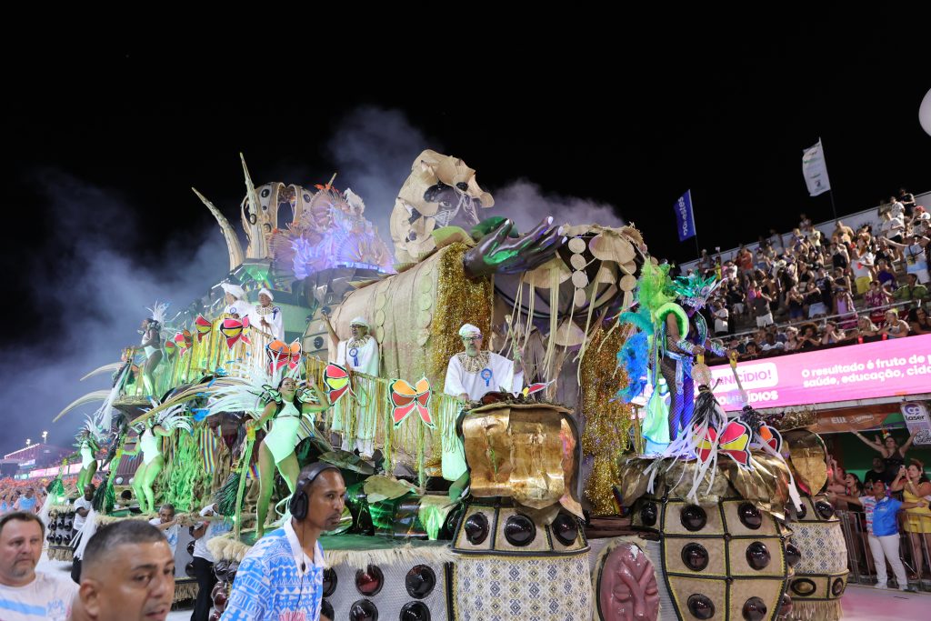 Desfile Novo Império - Carnaval de Vitória 2026 - Foto Kias Ramos (53)