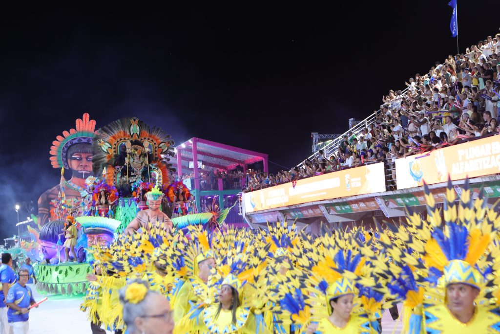 Desfile Rosas de Ouro - Carnaval de Vitória 2026 - Foto Kias Ramos (16)