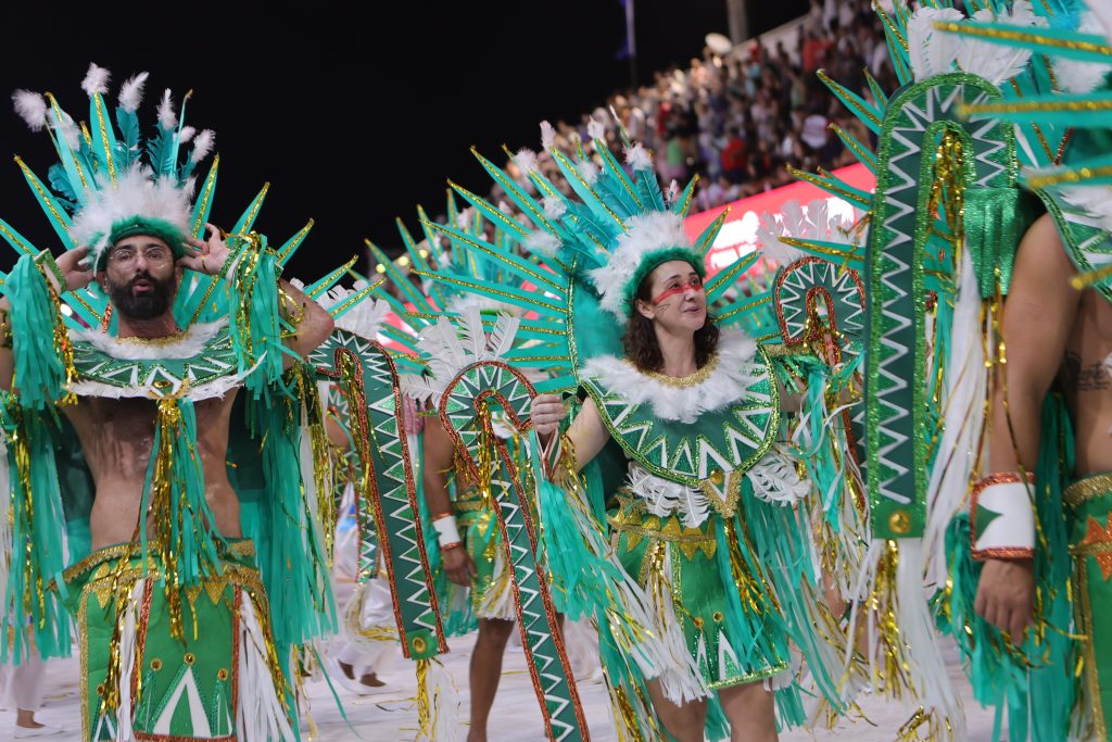 Desfile Rosas de Ouro - Carnaval de Vitória 2026 - Foto Kias Ramos (22)