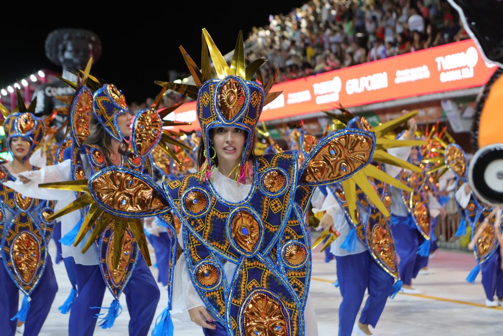 Desfile Rosas de Ouro - Carnaval de Vitória 2026 - Foto Kias Ramos (35)