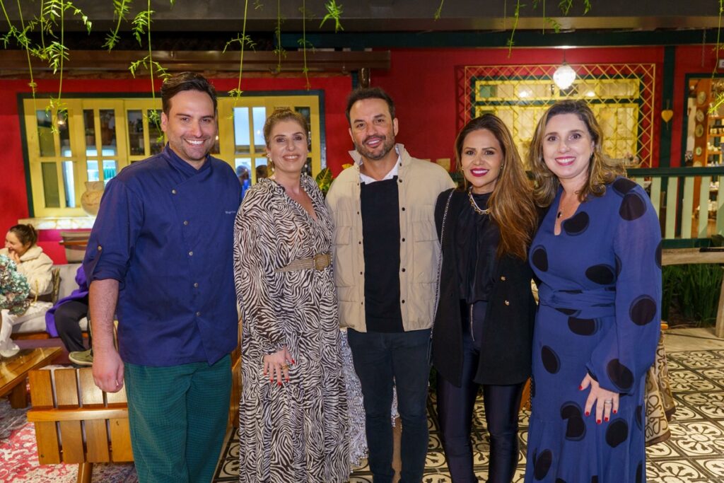 Hugo-Grassi-Tatiana-Puppim-Marcio-Dias-Junior-Viviane-Anselme-e-Roberta-Girelli