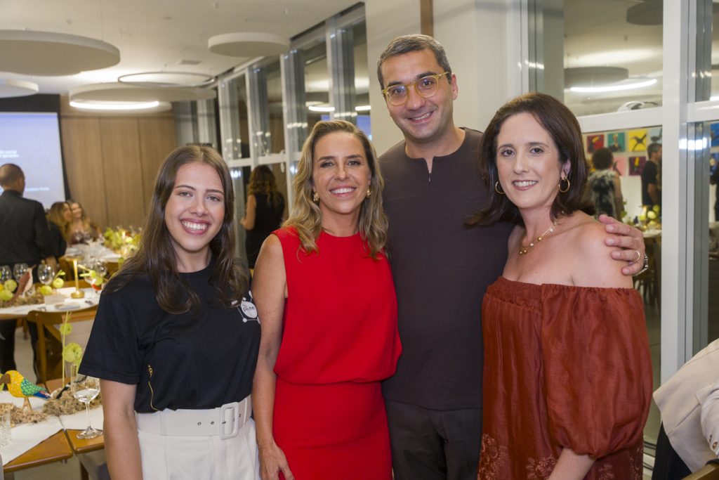 Jamili aluna do IP, Bartira, Antonio e Jamile Leal