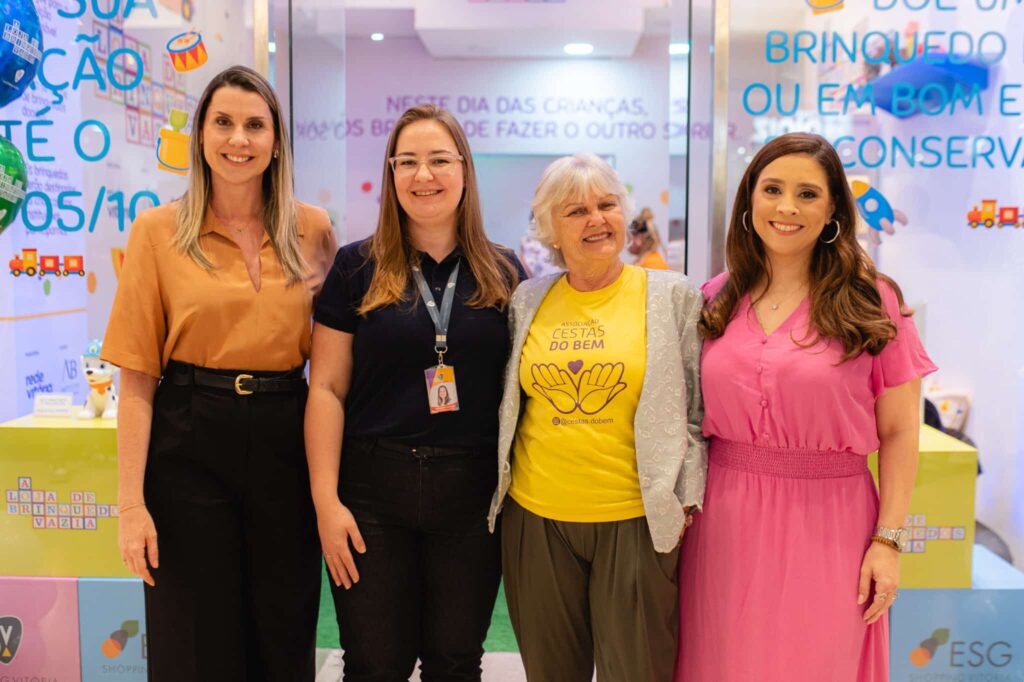 Leticia-Dalvi-Fernanda-Lidia-Bittencourt-e-Paula-Martins-scaled