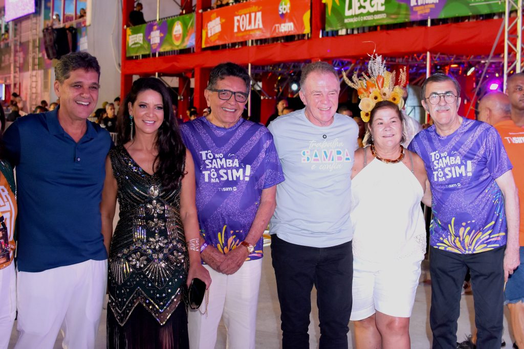 Ricardo Ferraço, Giselle Alves, Walter Cavalcante, Renato Casagrande, Virginia Casagrande e Rui Baromeu