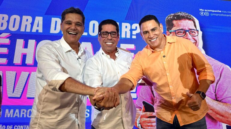 Ricardo Ferraço, Marcelo Santos e Da Vitória unem forças em evento promovido pelo segundo. Foto: assessoria de Marcelo Santos