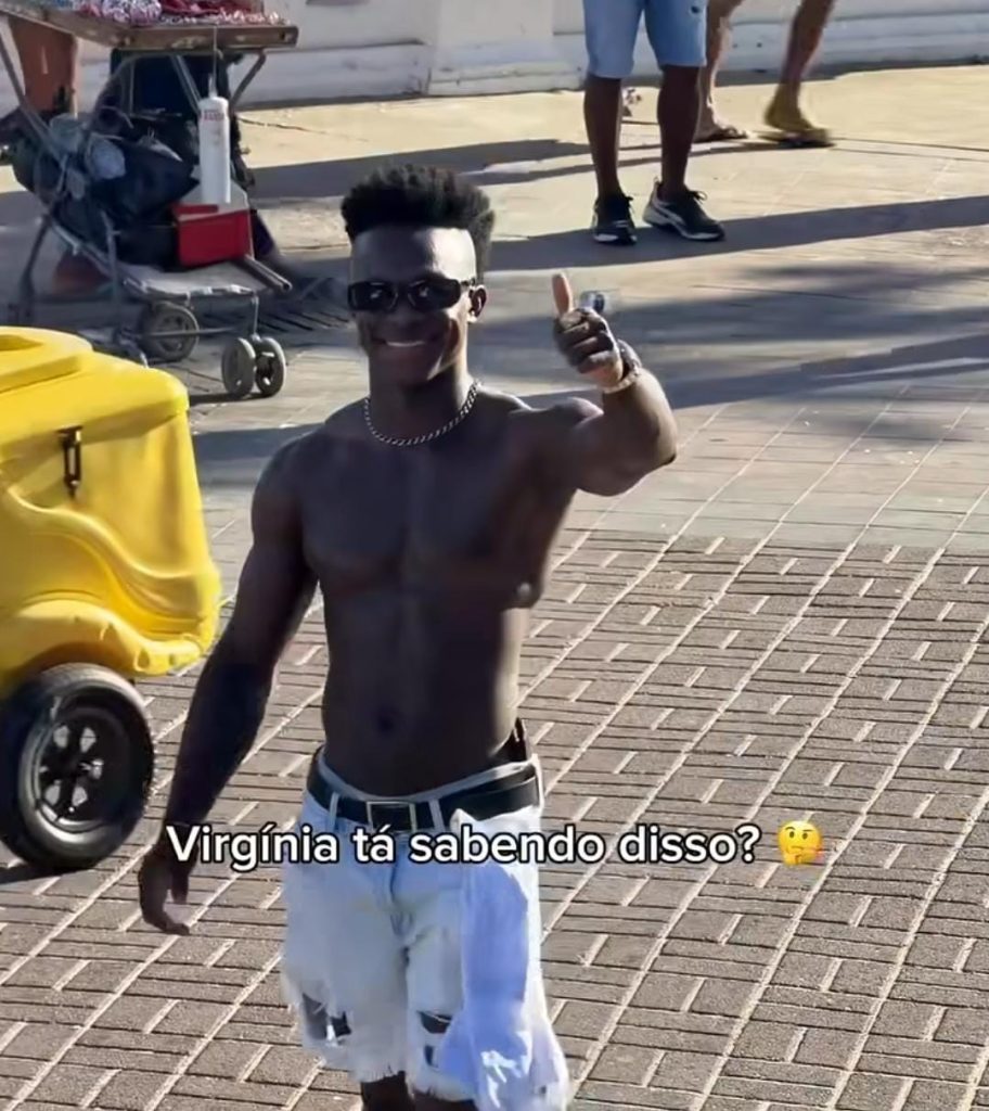 Sósia Vini Jr Carnaval Salvador