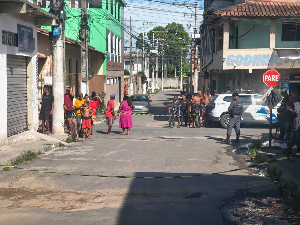 A suspeita é de que crime tenha relação com a guerra do tráfico no bairro