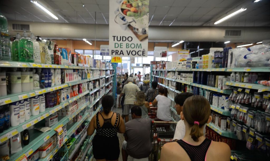Os supermercados vão fechar aos domingos no Espírito Santo. Foto: Divulgação (Agência Brasil)