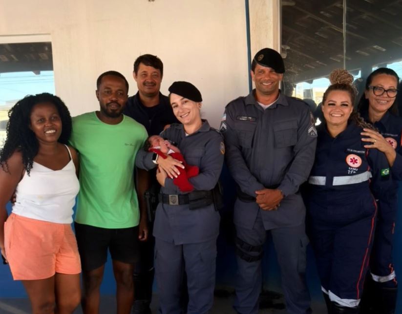 bebe engasgado salvo