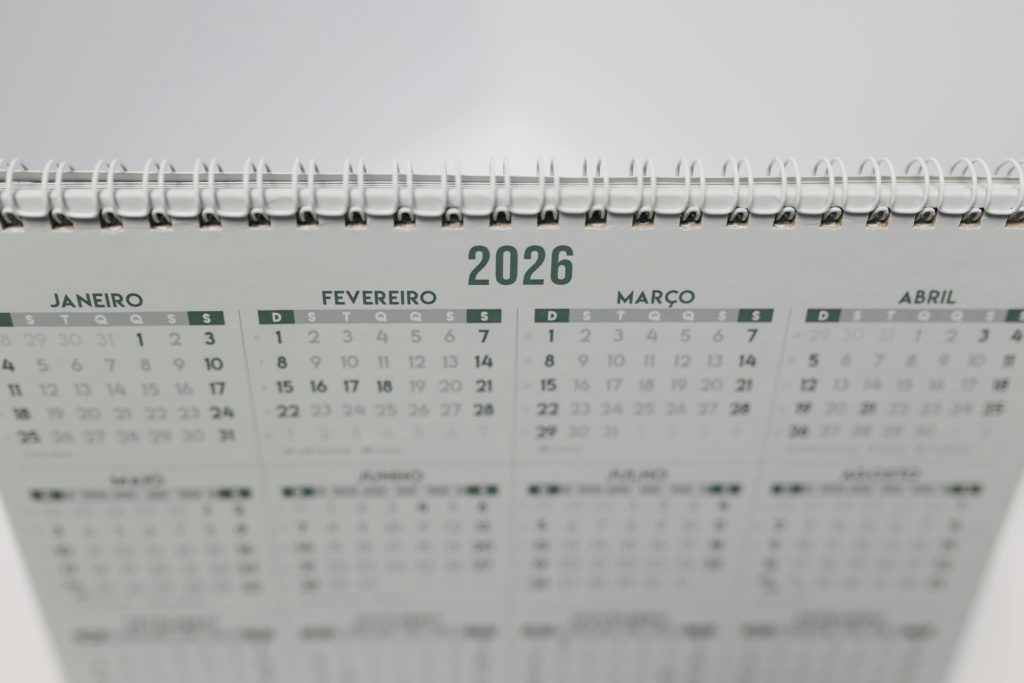 calendário, feriados