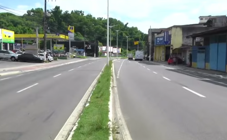 O entregador seguia em direção ao município de Viana quando foi rendido | Foto: Reprodução / TV SIM SBT