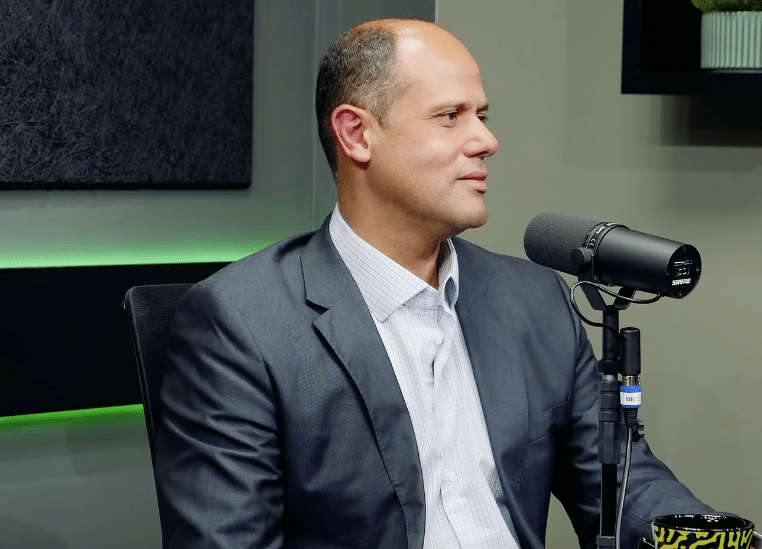 Pastor Delano, da Igreja Fonte de Vida, foi o convidado da semana. Foto: Reprodução/Youtube