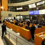 Governador, vice e secretários estaduais terão aumento salarial