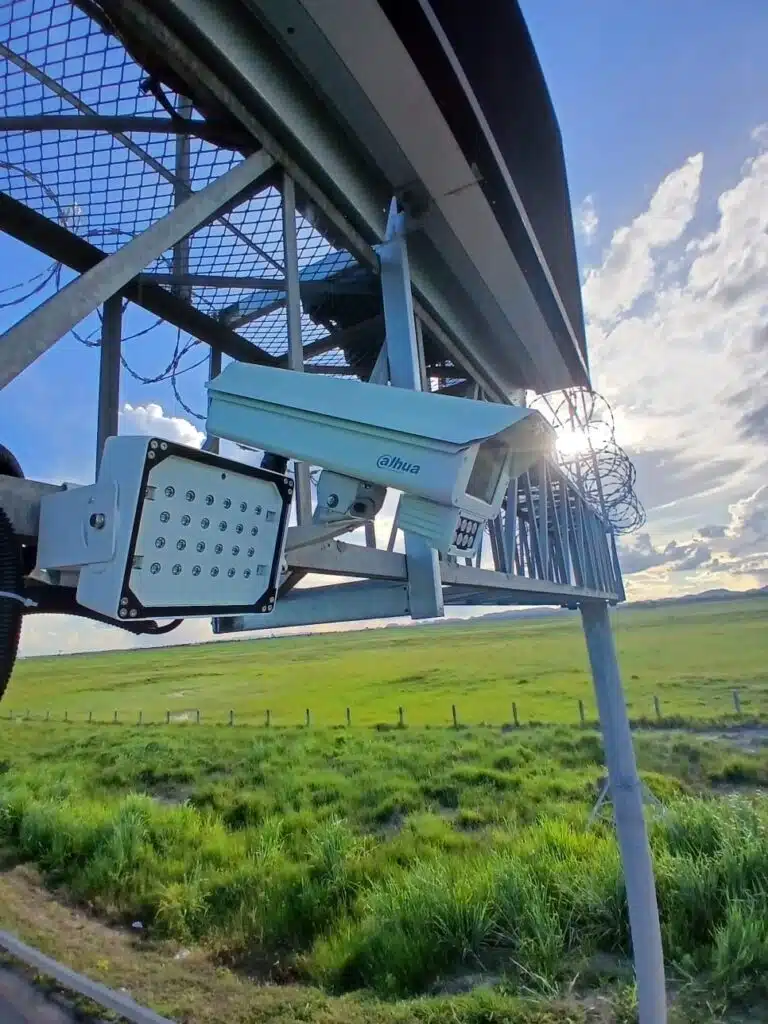 Câmera com IA na na BR-101 no Espírito Santo