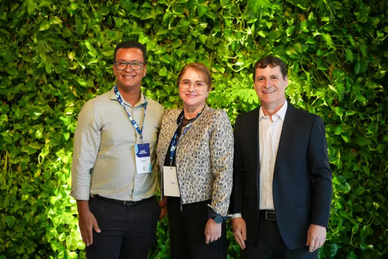 Leonardo Lourenço, Flavia Rapozo e Alecsandro Casassi