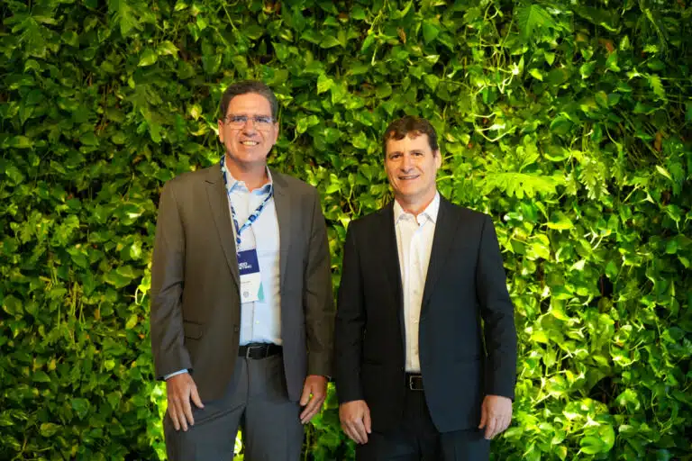 Rodrigo Gama e Alecsandro Casassi