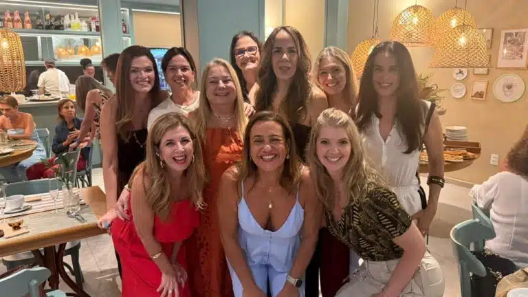 Claudia Louzada, Luciane Ventura, Luciane Santos, Dulce Siqueira, Adriana Bahiense, Regina Pires, Geani Guarçoni, Cristy Pacheco, Ludmilla Castello e Andrea Pena.