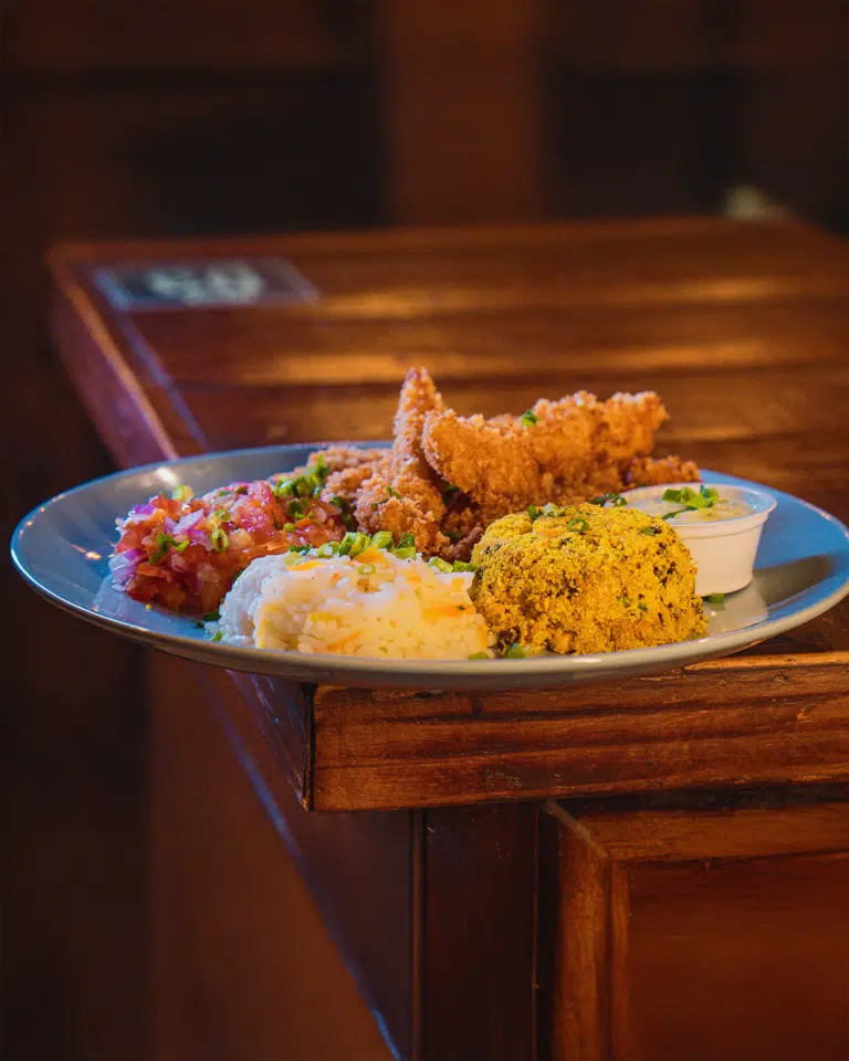 Cambucá Restaurante e Petiscaria |
Peixe Crocante do Cambucá @cambucabar