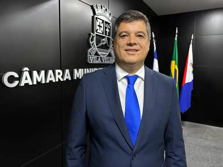 Osvaldo Maturano é presidente da Câmara de Vitória. Crédito: CMVV