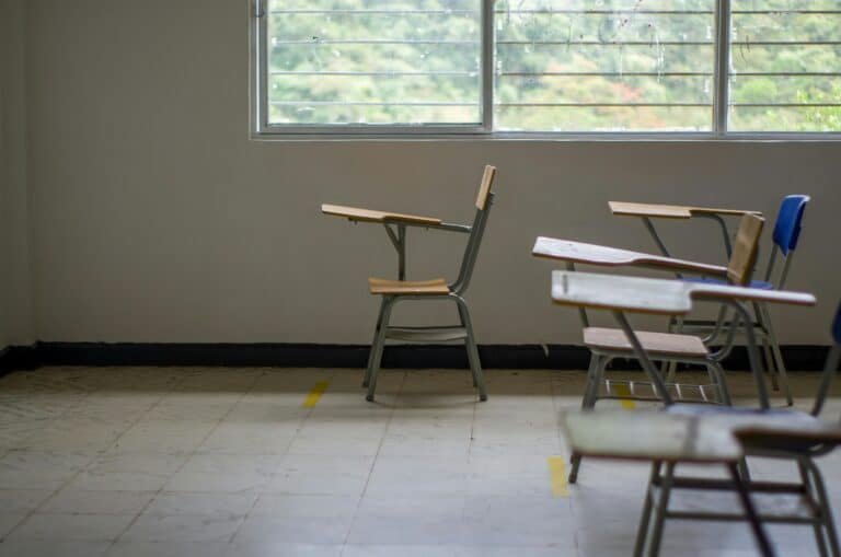 61% dos professores da educação básica relataram ter sido vítimas de violência. Foto: Pexels