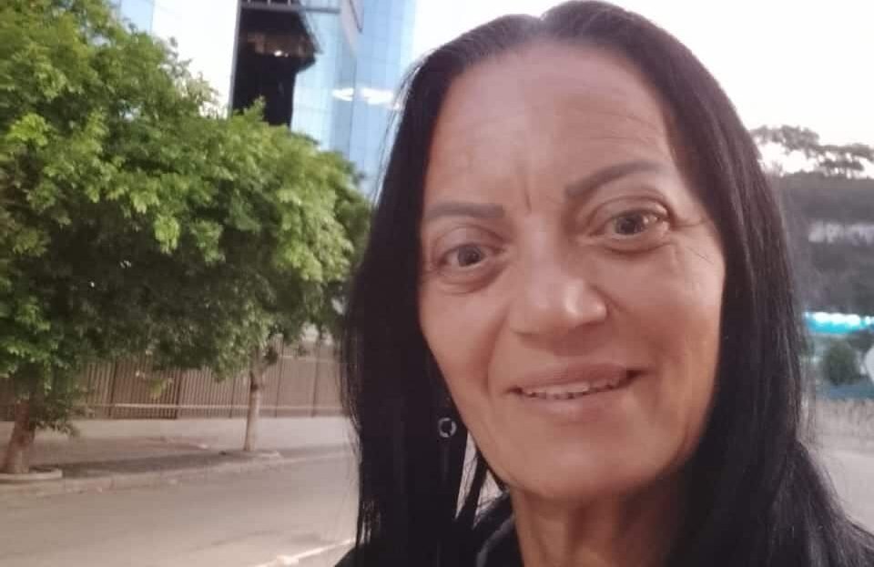 Após anos com 30 graus, mulher volta a enxergar no ES