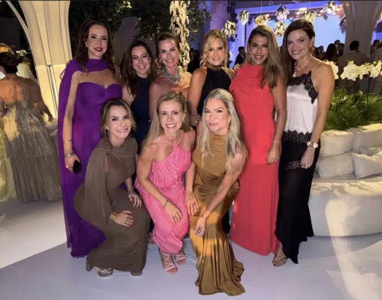 As amigas, lindíssimas, Andreia Carone, Fabricia Boechat, Mariana Buaiz, Sibele Simão, Gisella Nitz, Andrea Pena, Lilian Nogueira, Roberta Bonelli e Renata França