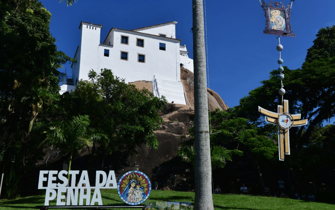 Domingo de Páscoa: celebrações, corrida e início da Festa da Penha