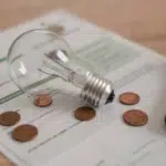 Bandeira amarela: veja quanto a conta de luz vai subir em maio