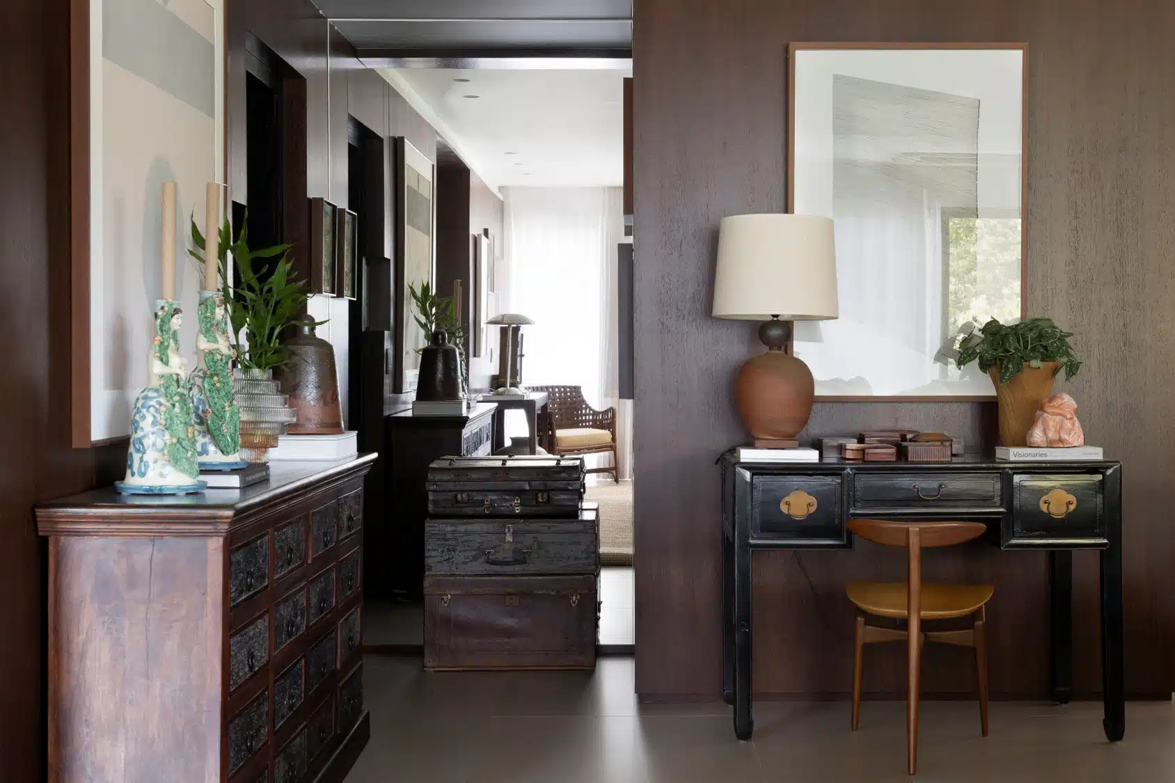 Garimpo de móveis e objetos: história e autenticidade na decoração