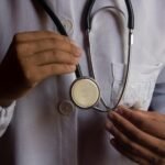 Planos de saúde coletivos têm reajuste médio de 9,9%, mostra ANS