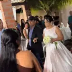 Família viraliza ao fazer decoração de casamento à mão