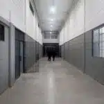 Preso leva “mata-leão” e morre dentro de presídio em Vila Velha