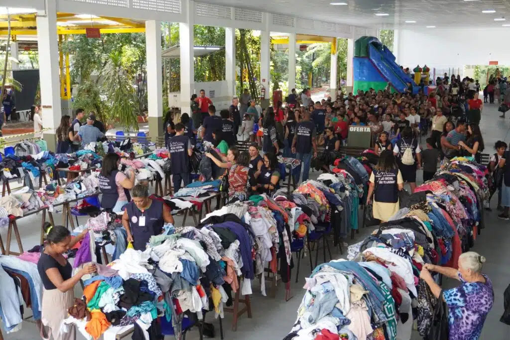 Bazar do Dia D Ação Social da Maranata