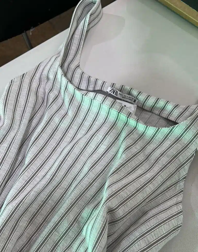 Blusa da Zara no bazar beneficente da APADD