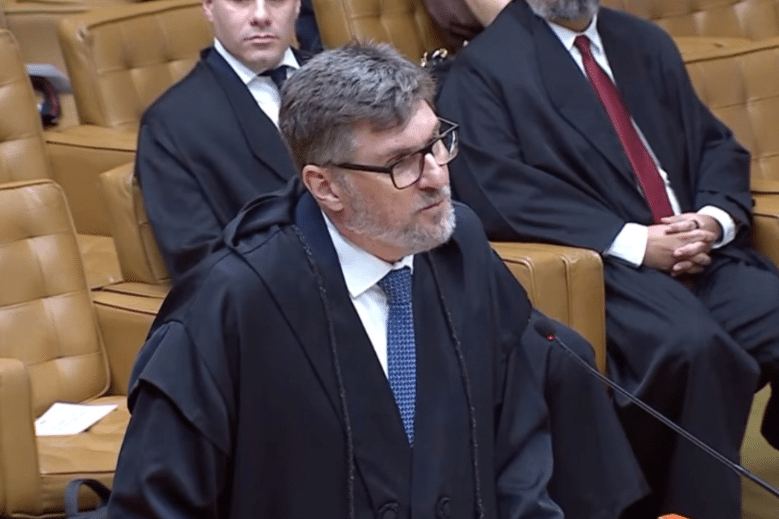 Governo defende no STF royalties de petróleo para o ES