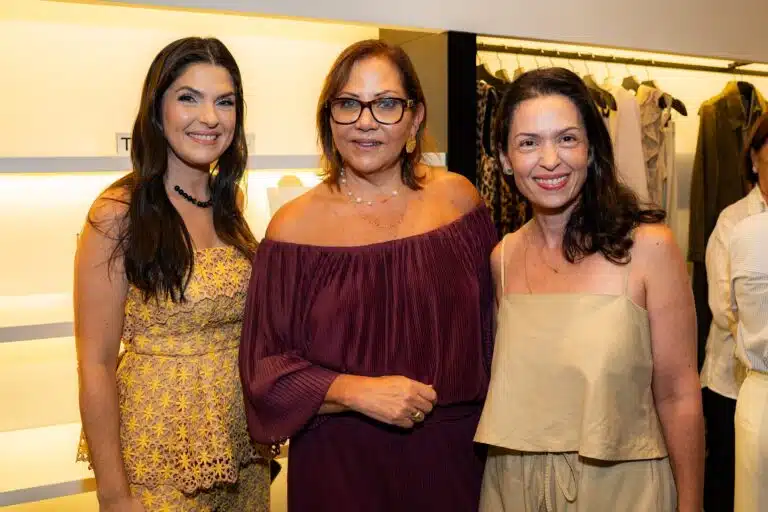 Carla Buaiz, Marluci Eiras e Letícia Buaiz (2)