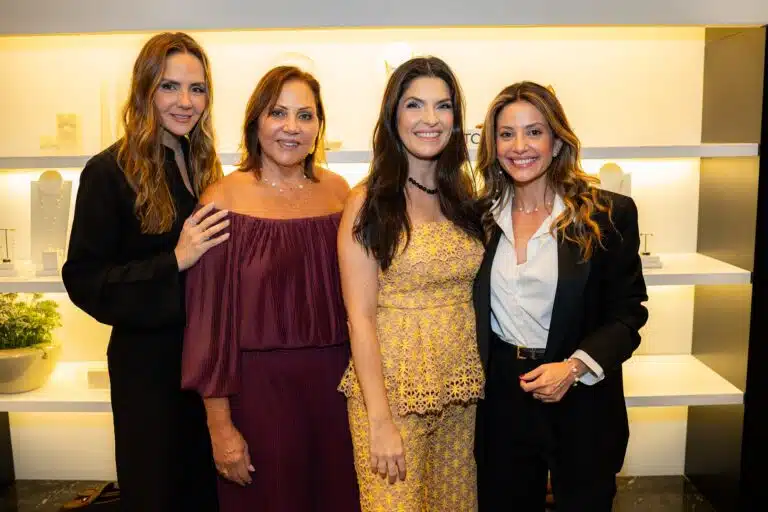Danielle Coutinho, Marluci Eiras, Carla Buaiz e Ieda Pontes