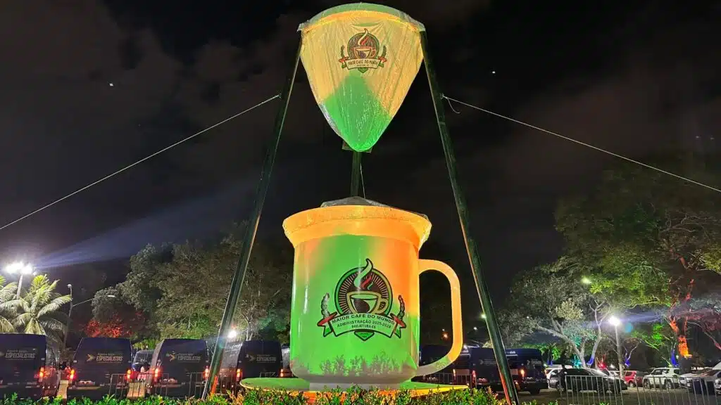 Maior café do mundo de Brejetuba na Feira dos Municípios