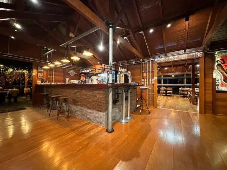 Pub do Estância Vellmond, em Santa Maria de Jetibá