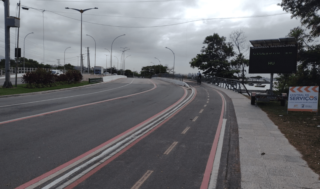 Ponte de Camburi tem tráfego liberado após obras de manutenção