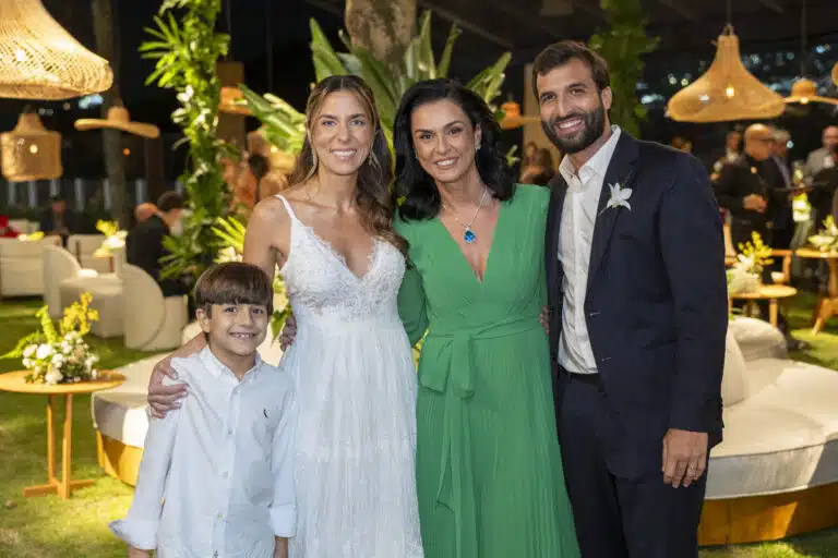 Laise Venturin Teixeira, Deise Teixeira e Gilberto Larciprete